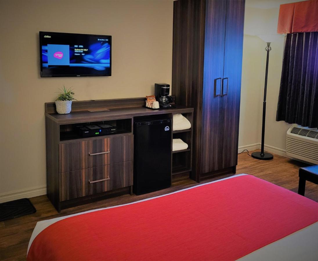 Hotel Et Motel Le Chateauguay Κεμπέκ Εξωτερικό φωτογραφία