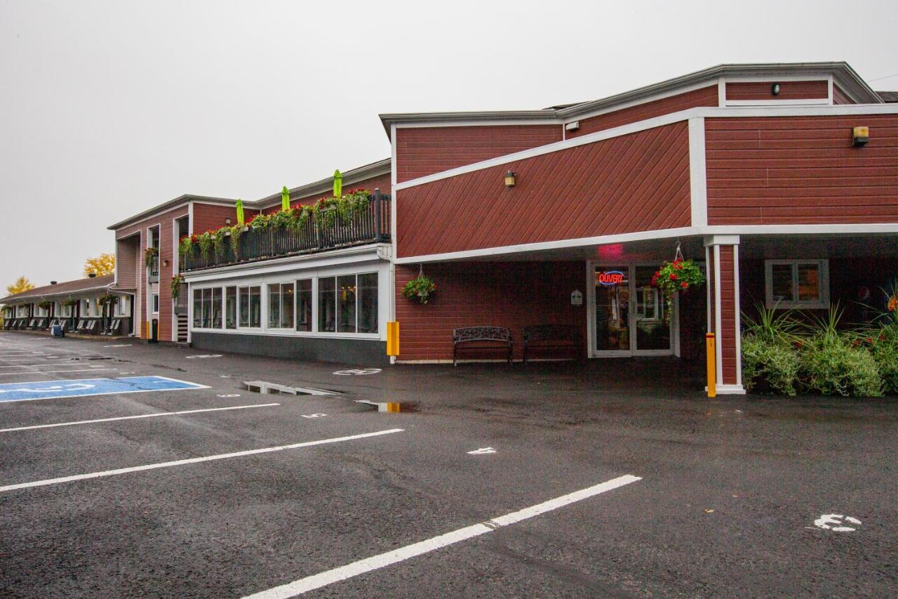 Hotel Et Motel Le Chateauguay Κεμπέκ Εξωτερικό φωτογραφία